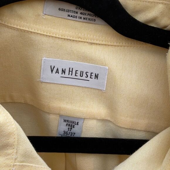 Take 50% OFF- Van Heusen Men’s Wrinkle Free Dress Shirt, Size-17 - Picture 4 of 8